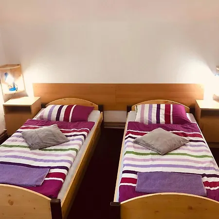 Ve Dvorku Vendégház