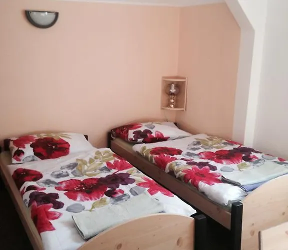 Vendégház Ve Dvorku *