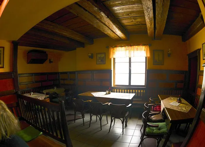 Ve Dvorku Casa de hóspedes