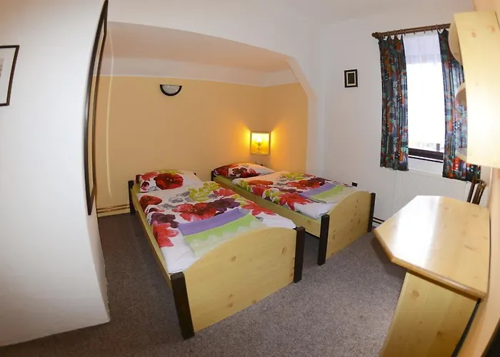 Ve Dvorku Vendégház